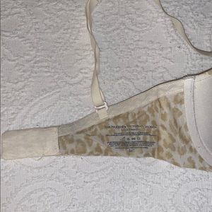Victoria's Secret Intimates & Sleepwear - Victoria Secret The Nakeds Bra Size 34C Victoria's Secret Intimates & Sleepwear - Victoria Secret The Nakeds Bra Size 34C